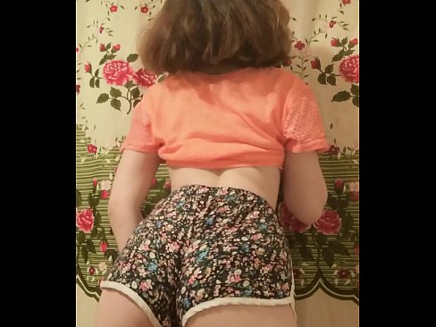 ❤️ Sexy jonge babe die haar short uittrekt voor de camera ️❌ Just porno at nl.techkoala.top